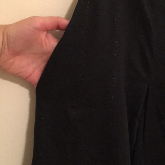 A-line skirt with pockets - Picture 5 of 5